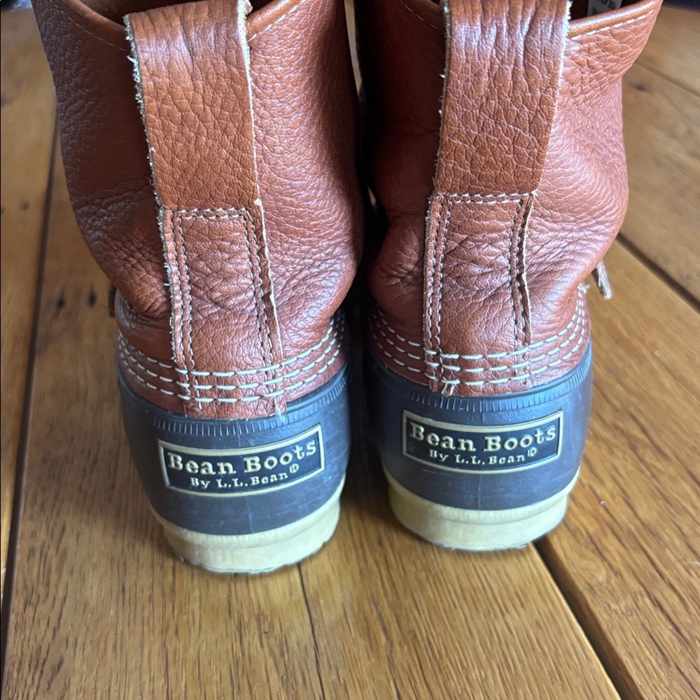 L.L. Bean Women's Brown Pebbled Leather Buckle Accent Pull On Duck Boot - Picture 4 of 9